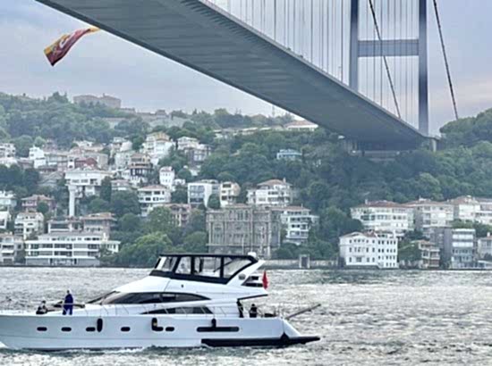 Hypnos Motoryat - İstanbul Boğazı